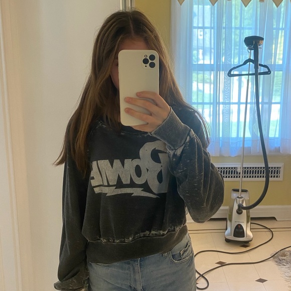 BOWIE Distressed Crewneck Sweatershirt - Picture 2 of 5
